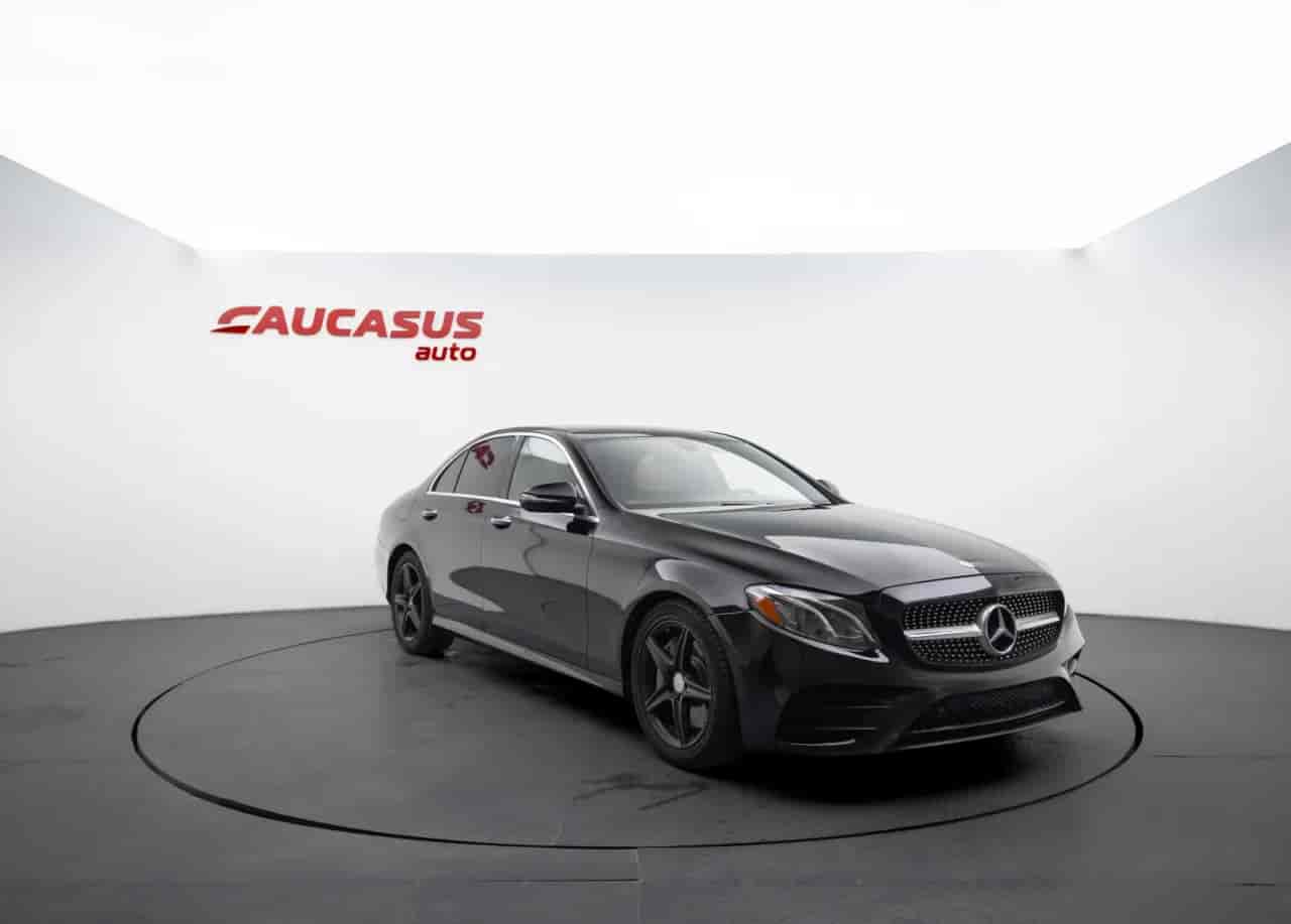 MERCEDES-BENZ E-Class - 3