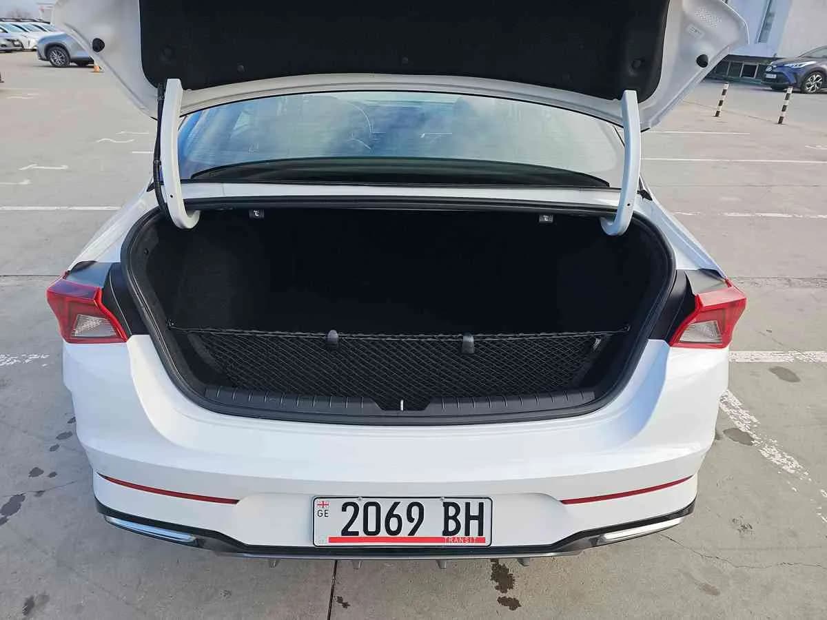 KIA K5 - 7