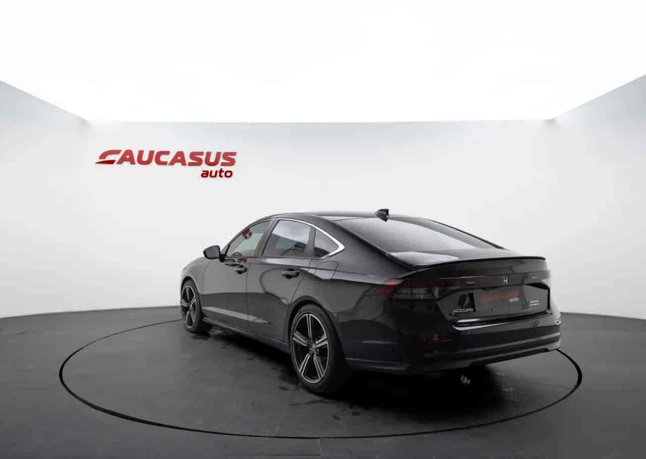 HONDA Accord - 6
