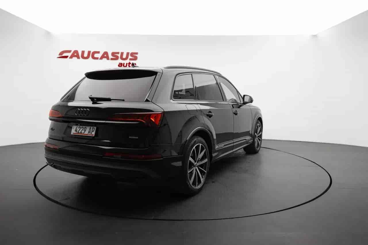 AUDI Q7 - 4