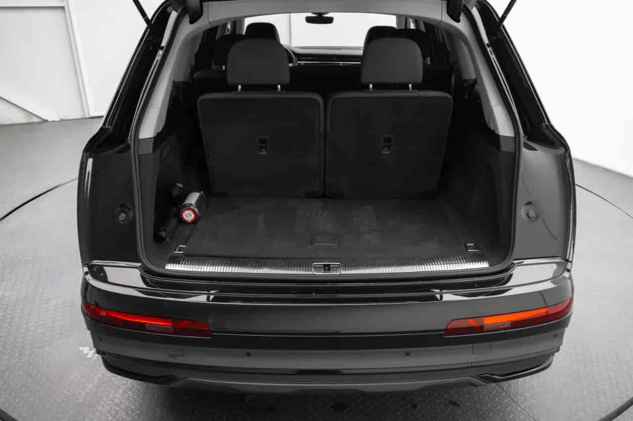 AUDI Q7 - 7
