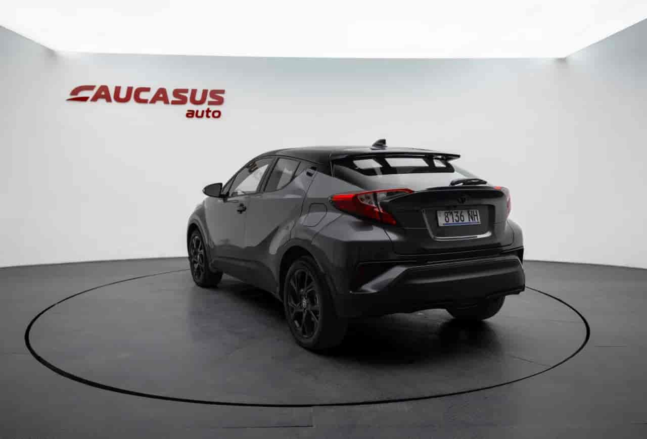 TOYOTA C-HR - 6