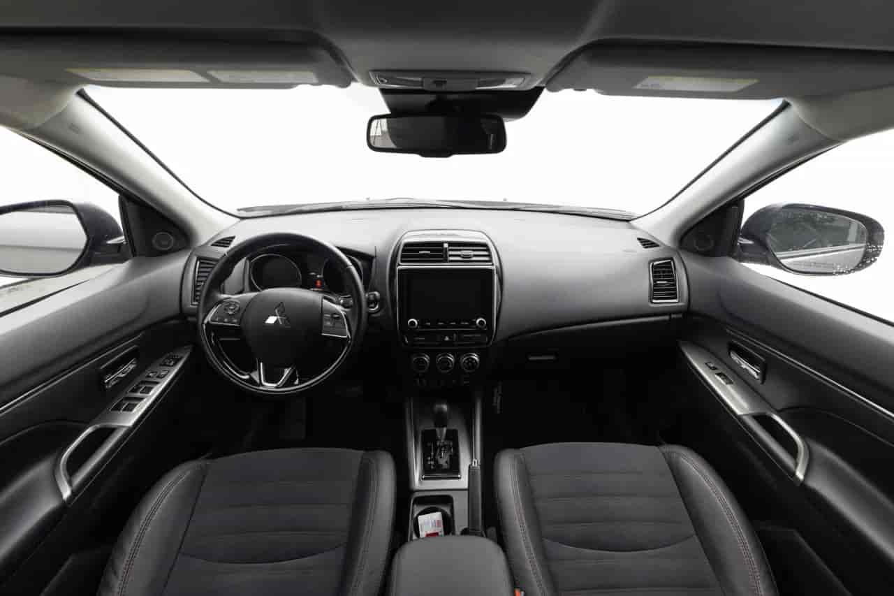 MITSUBISHI Outlander - 9