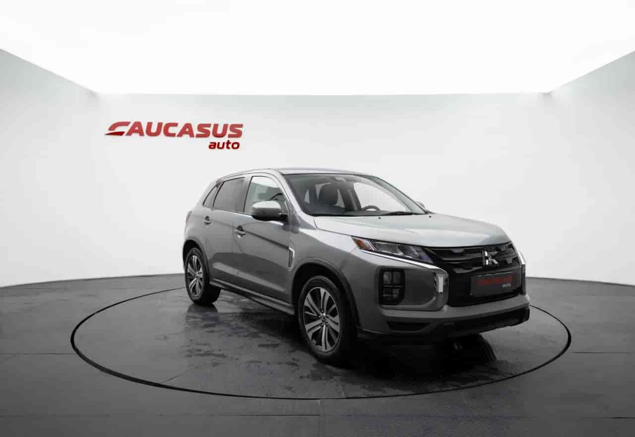 MITSUBISHI Outlander - 3