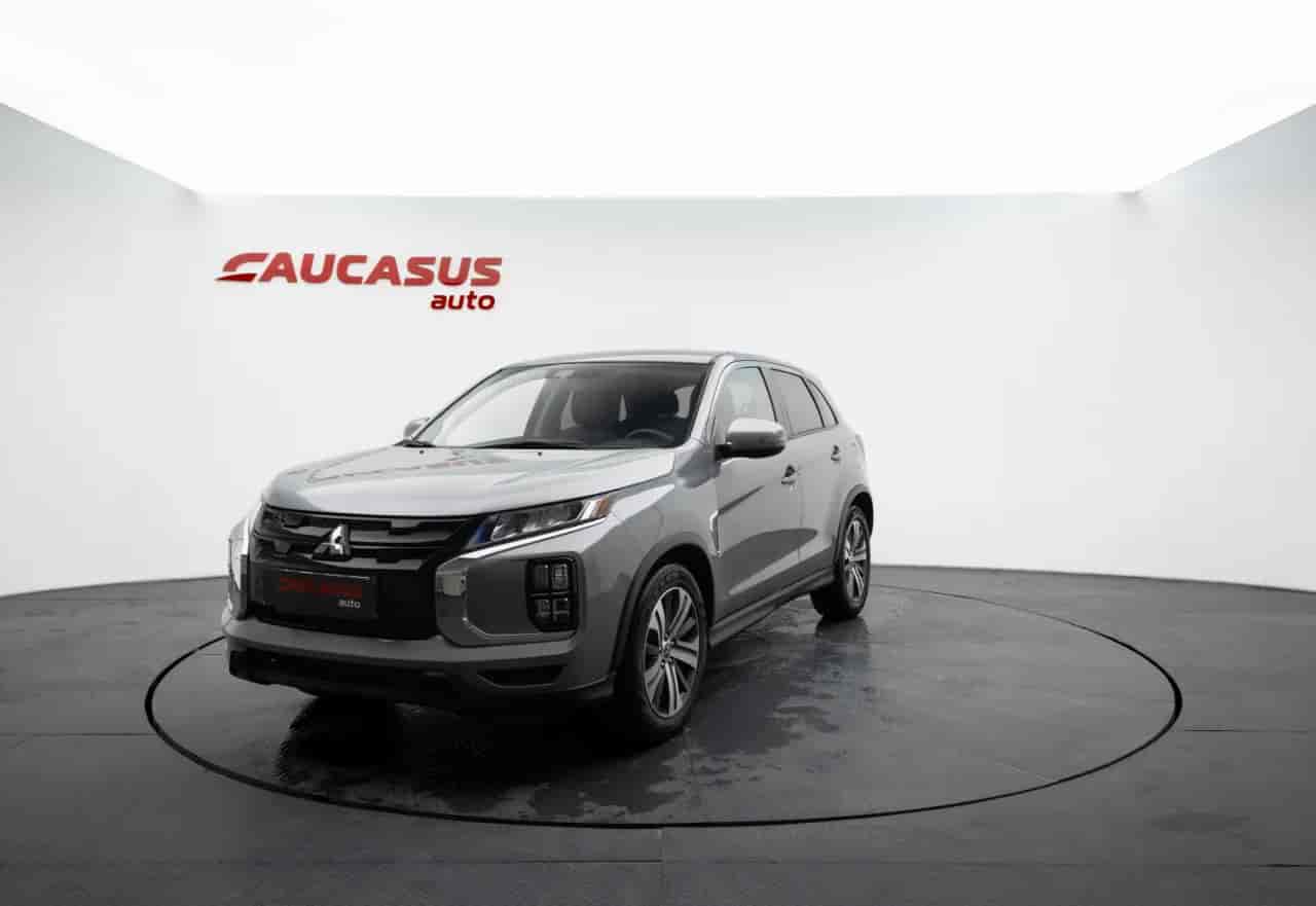 MITSUBISHI Outlander - 1