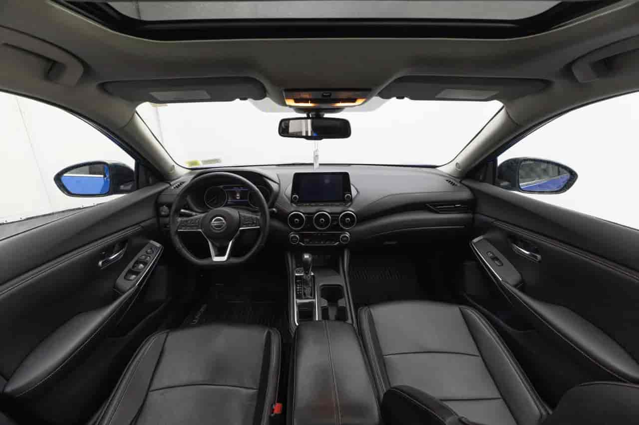 NISSAN Sentra - 9