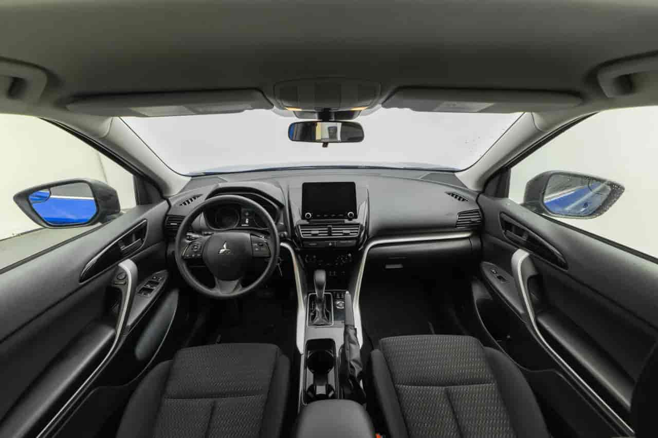 MITSUBISHI Eclipse Cross - 9