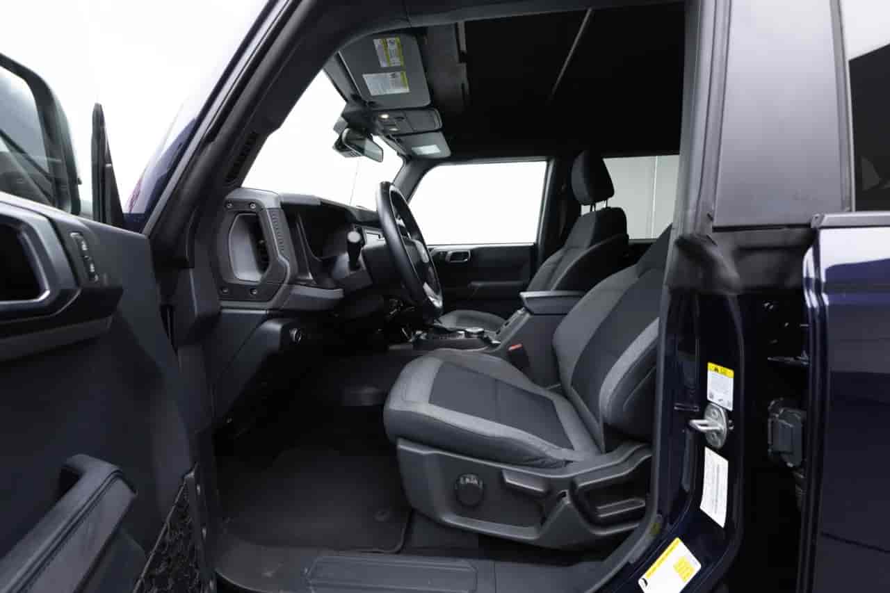 FORD Bronco - 10