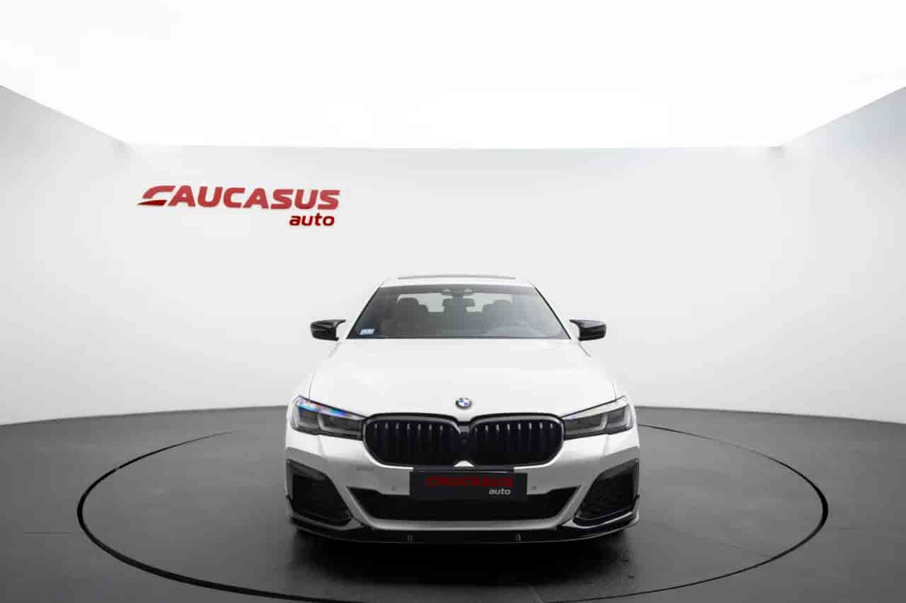 BMW 530i - 2