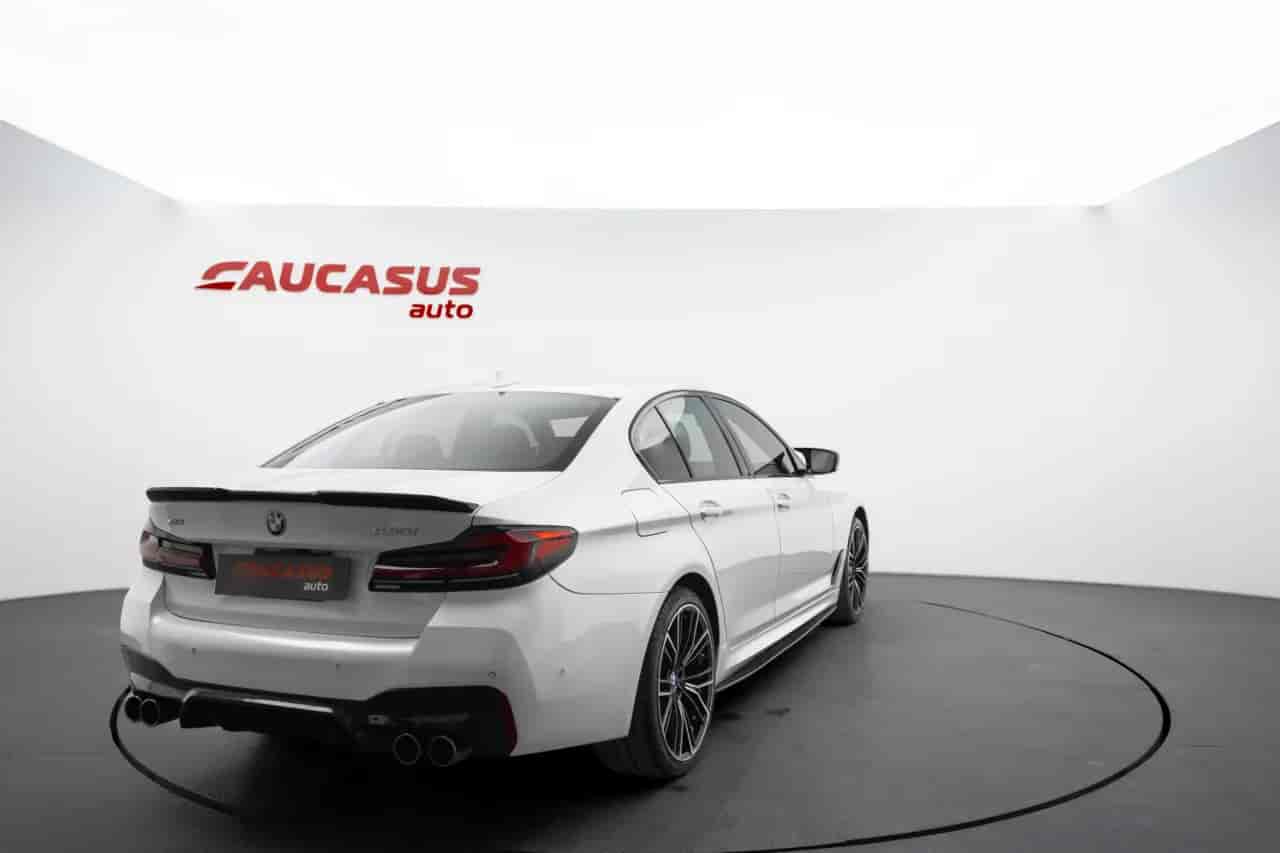 BMW 530i - 4
