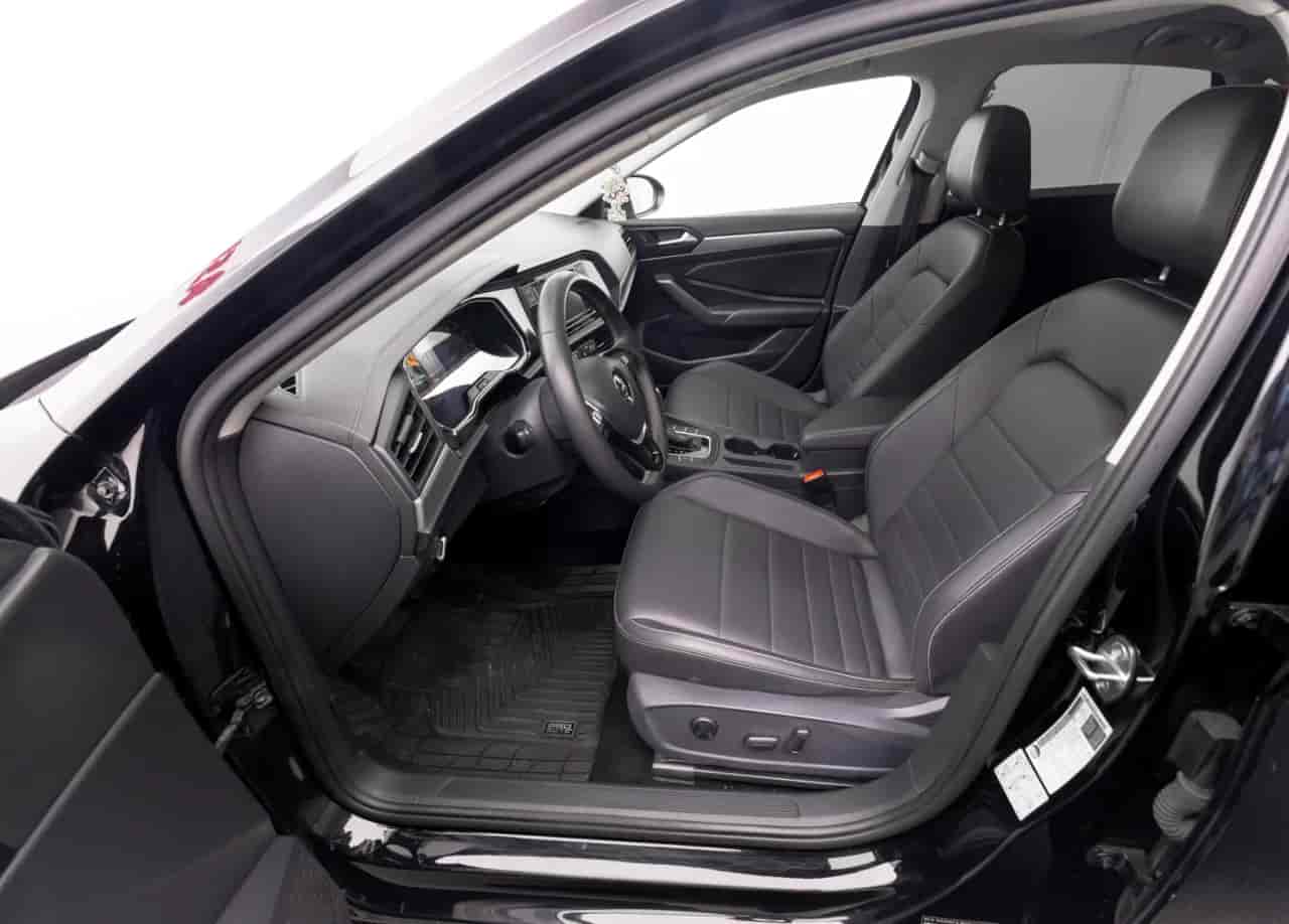 VOLKSWAGEN Jetta - 10