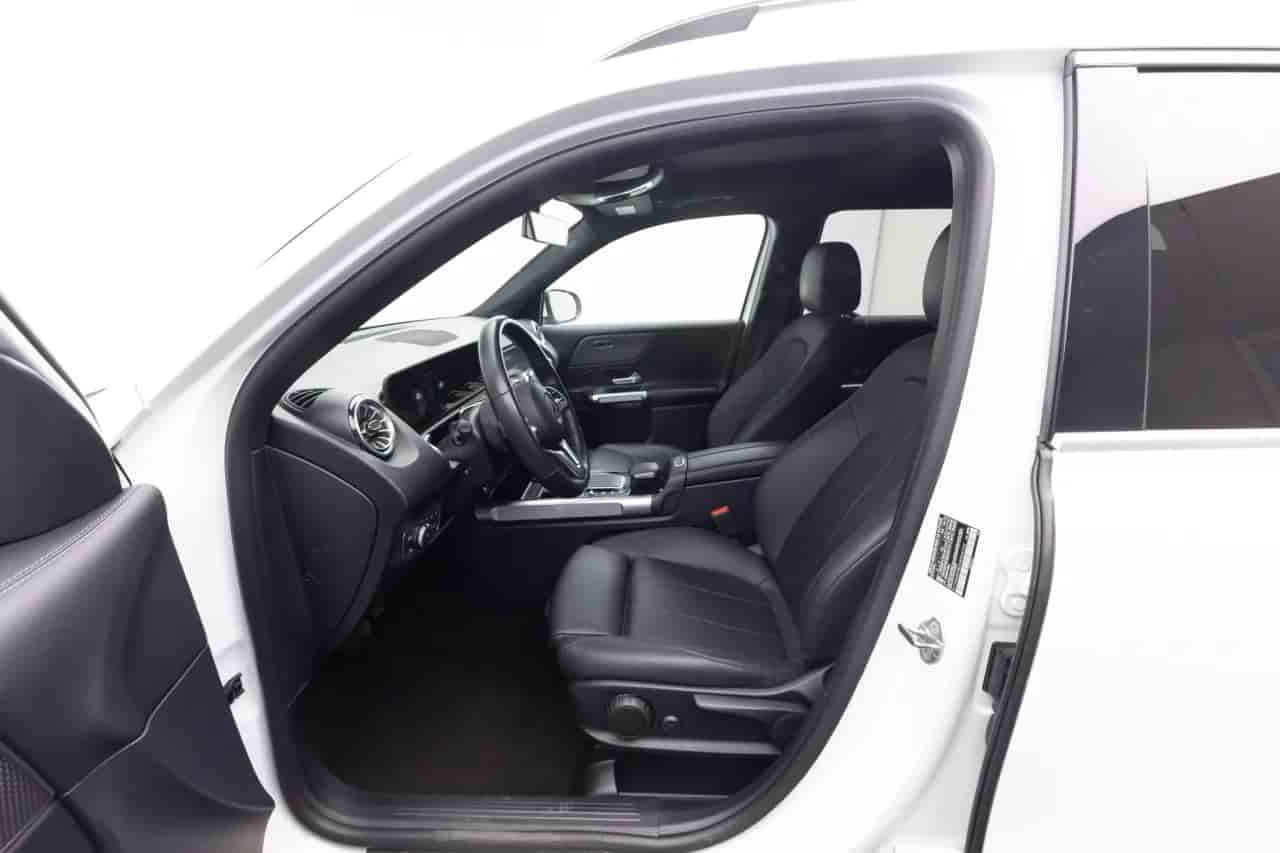 MERCEDES-BENZ GLB-Class - 10