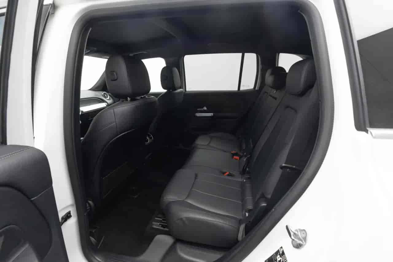 MERCEDES-BENZ GLB-Class - 8
