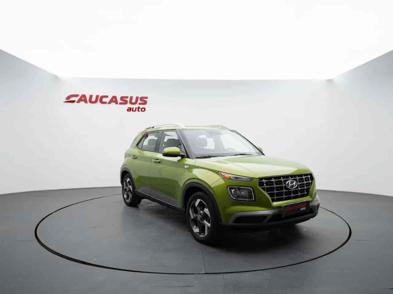 HYUNDAI Venue - 3