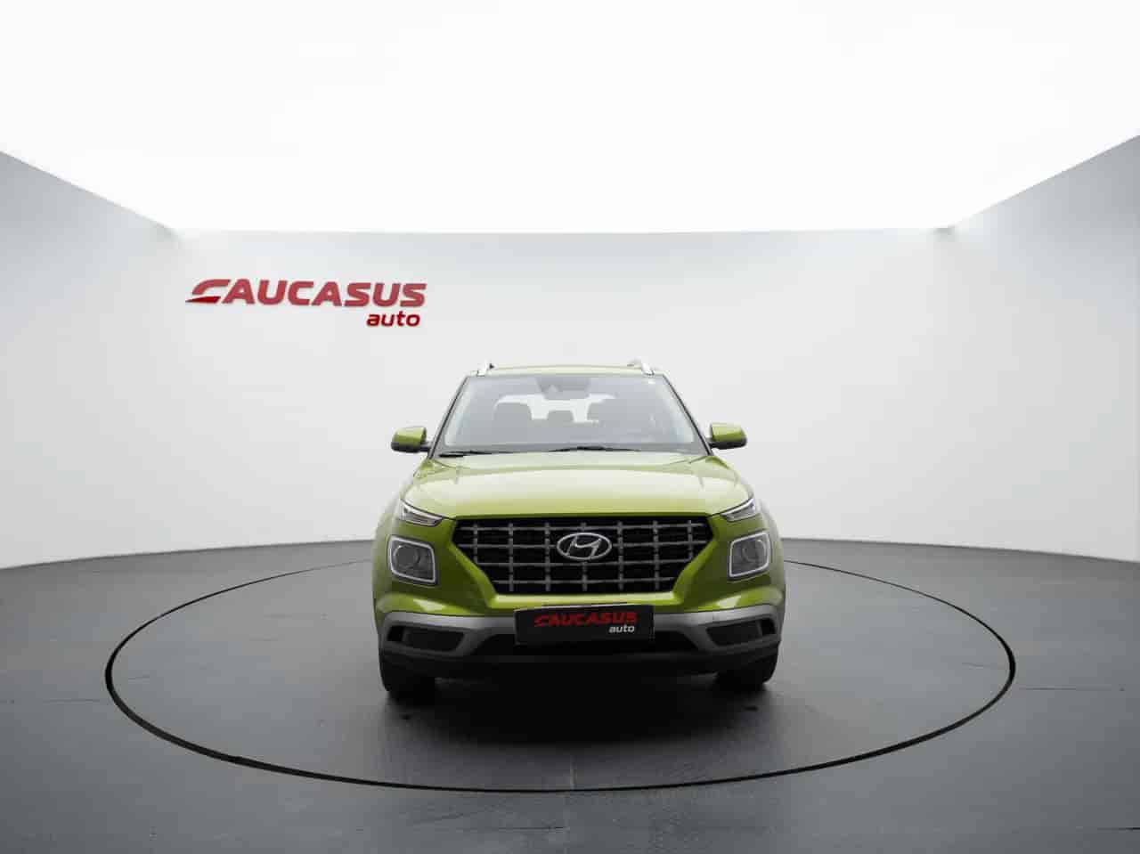 HYUNDAI Venue - 2