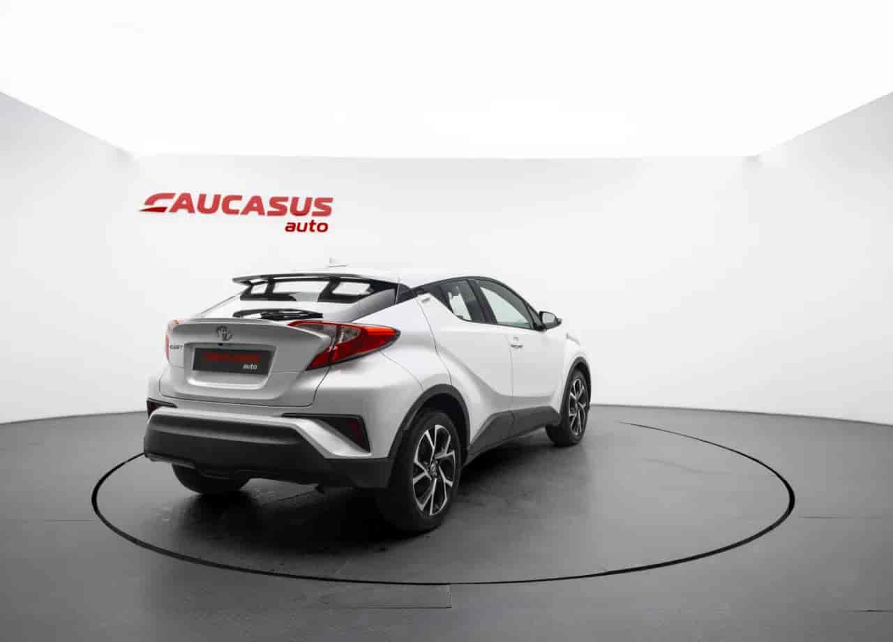TOYOTA C-HR - 4