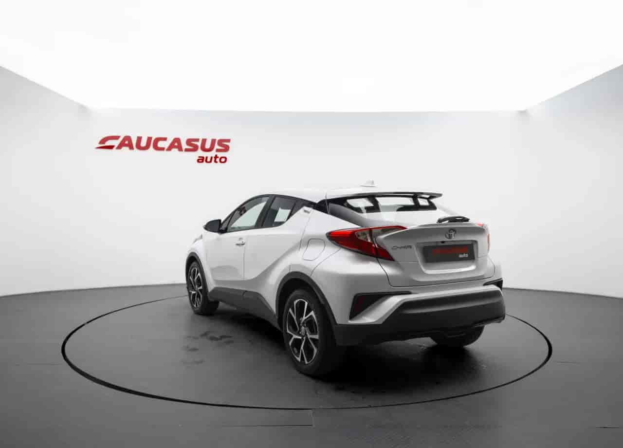 TOYOTA C-HR - 6