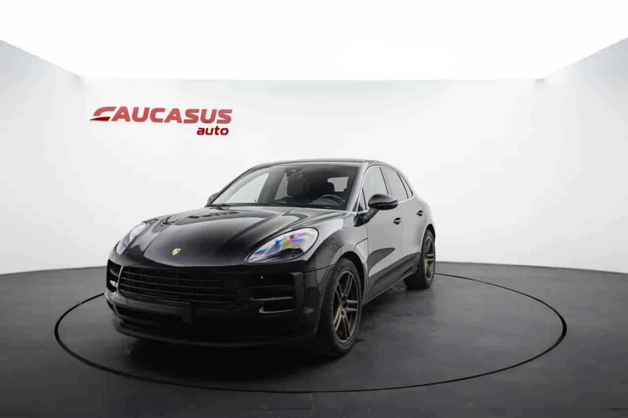 PORSCHE Macan - 1