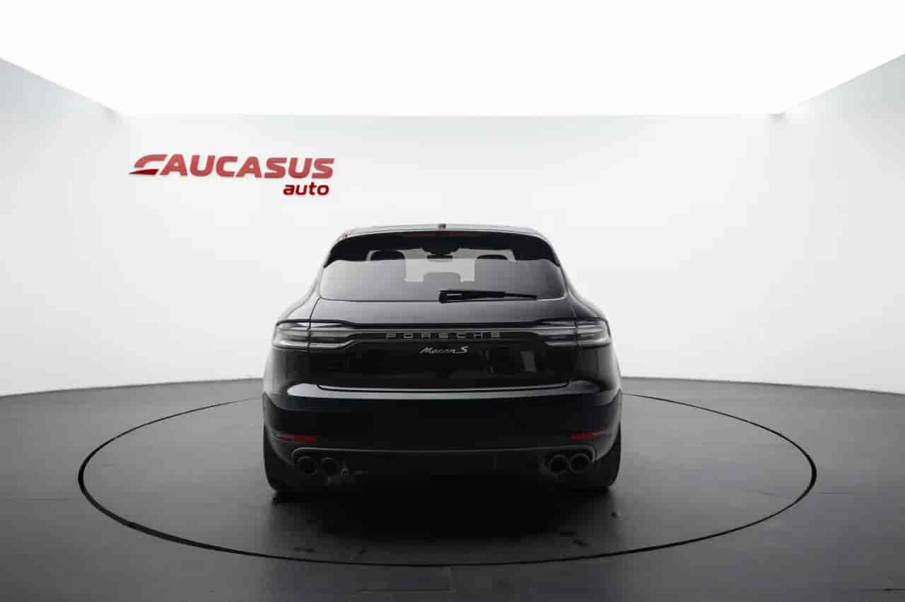 PORSCHE Macan - 5