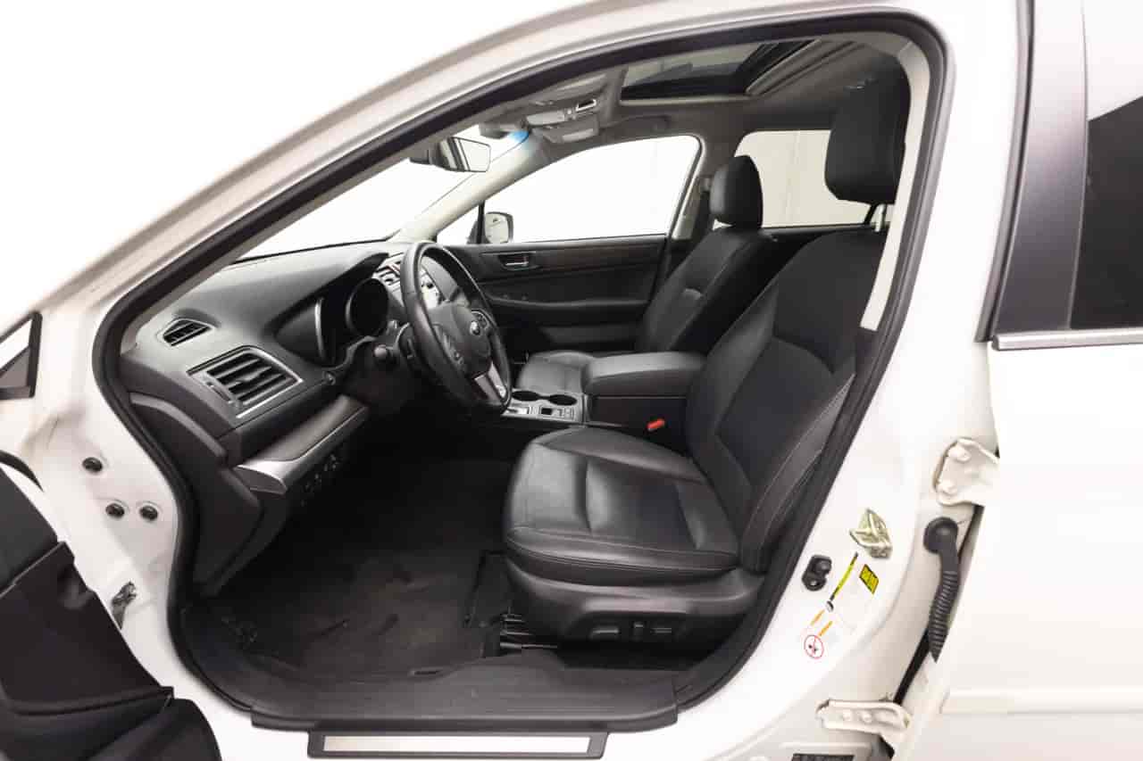 SUBARU Outback - 10