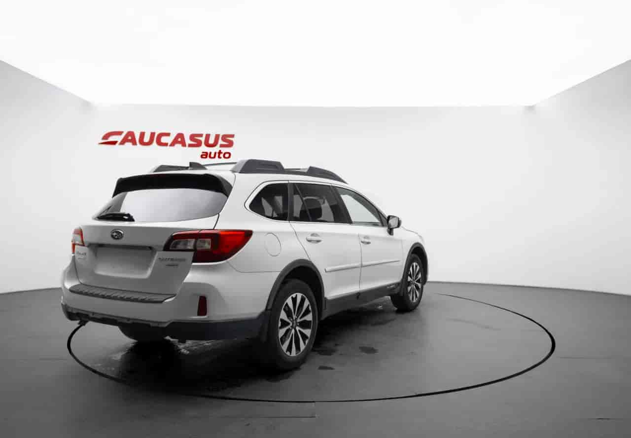SUBARU Outback - 4