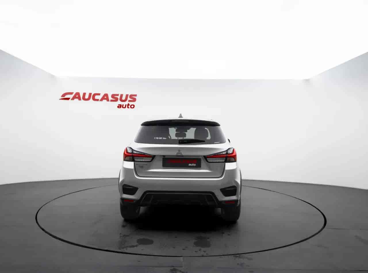 MITSUBISHI Outlander - 5