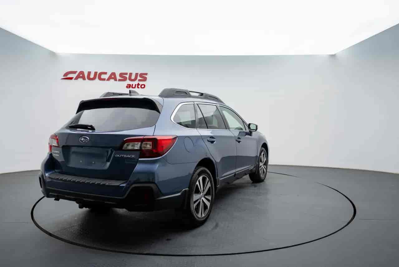SUBARU Outback - 4