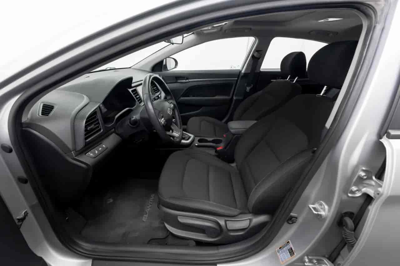 HYUNDAI Elantra - 10