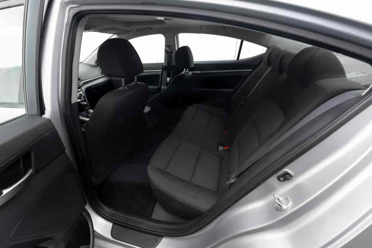 HYUNDAI Elantra - 8