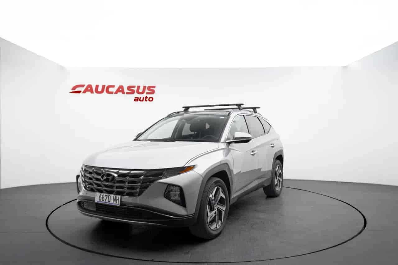 HYUNDAI Tucson - 1