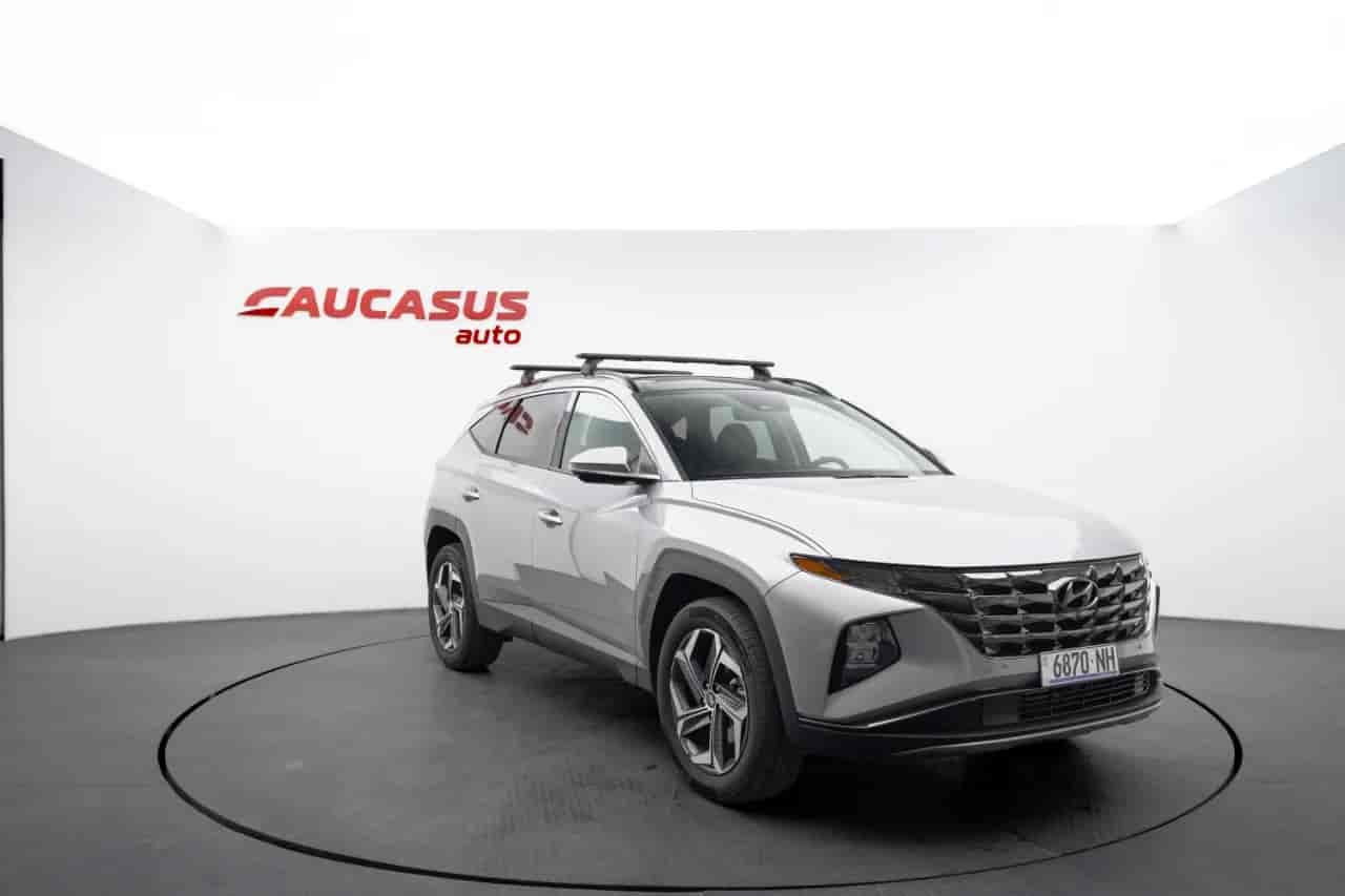 HYUNDAI Tucson - 3