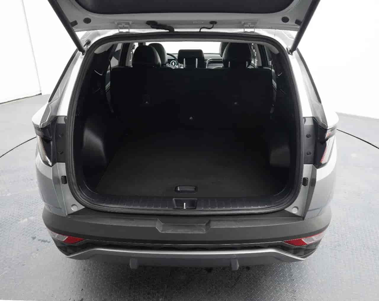 HYUNDAI Tucson - 7