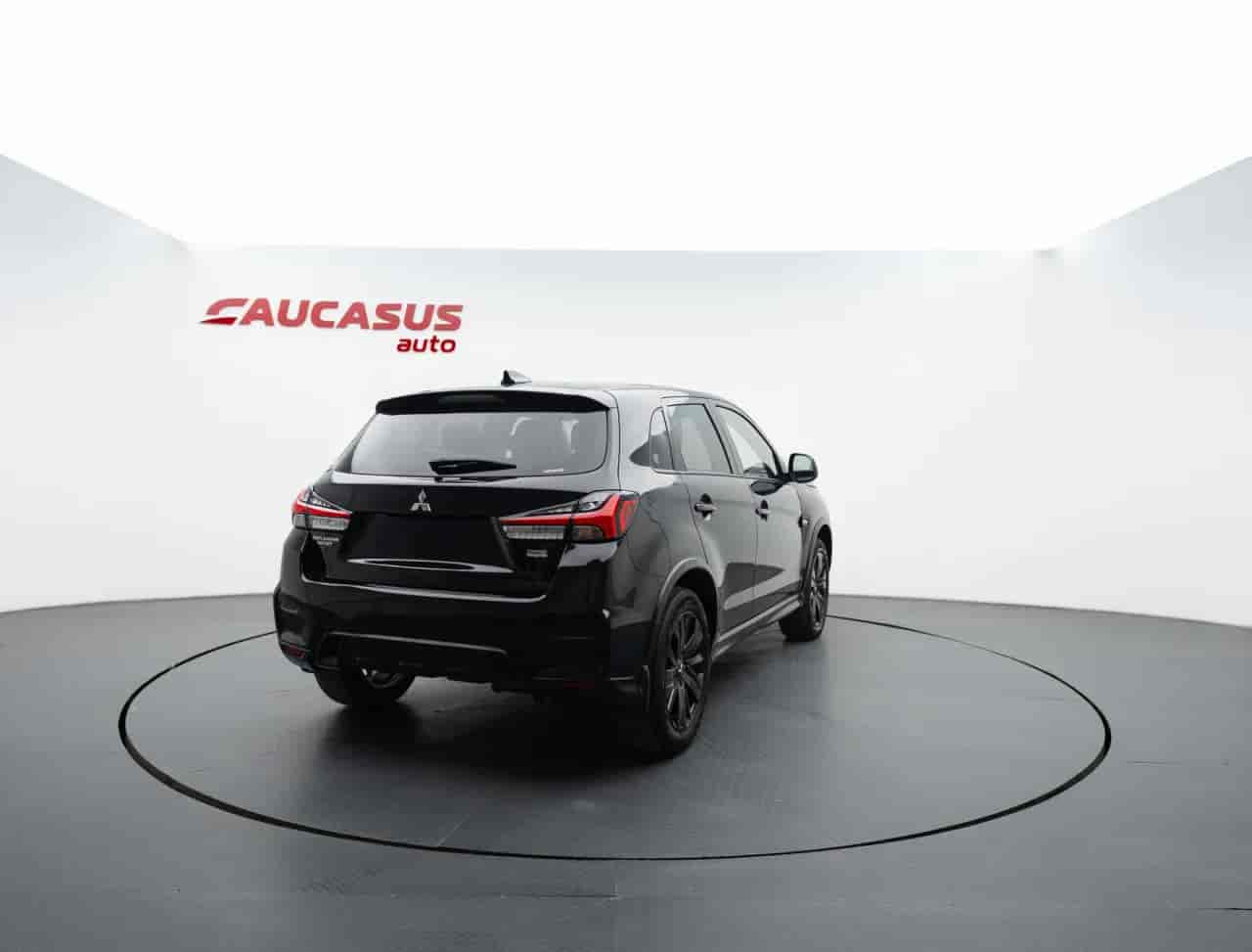 MITSUBISHI Outlander - 4