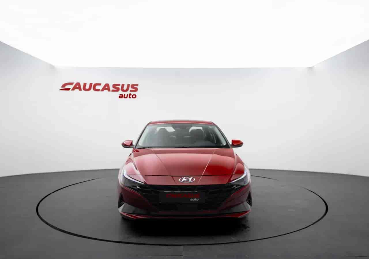 HYUNDAI Elantra - 2