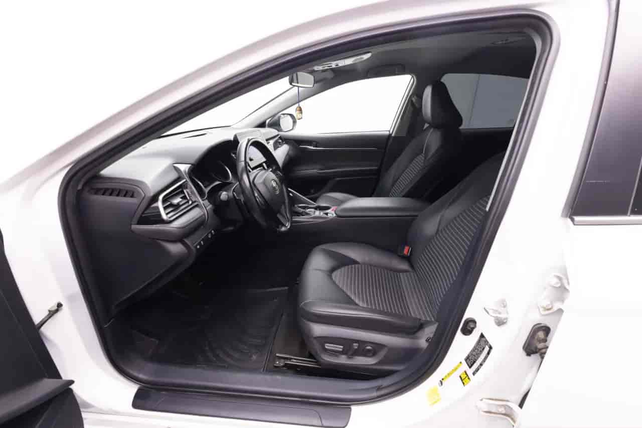TOYOTA Camry - 10