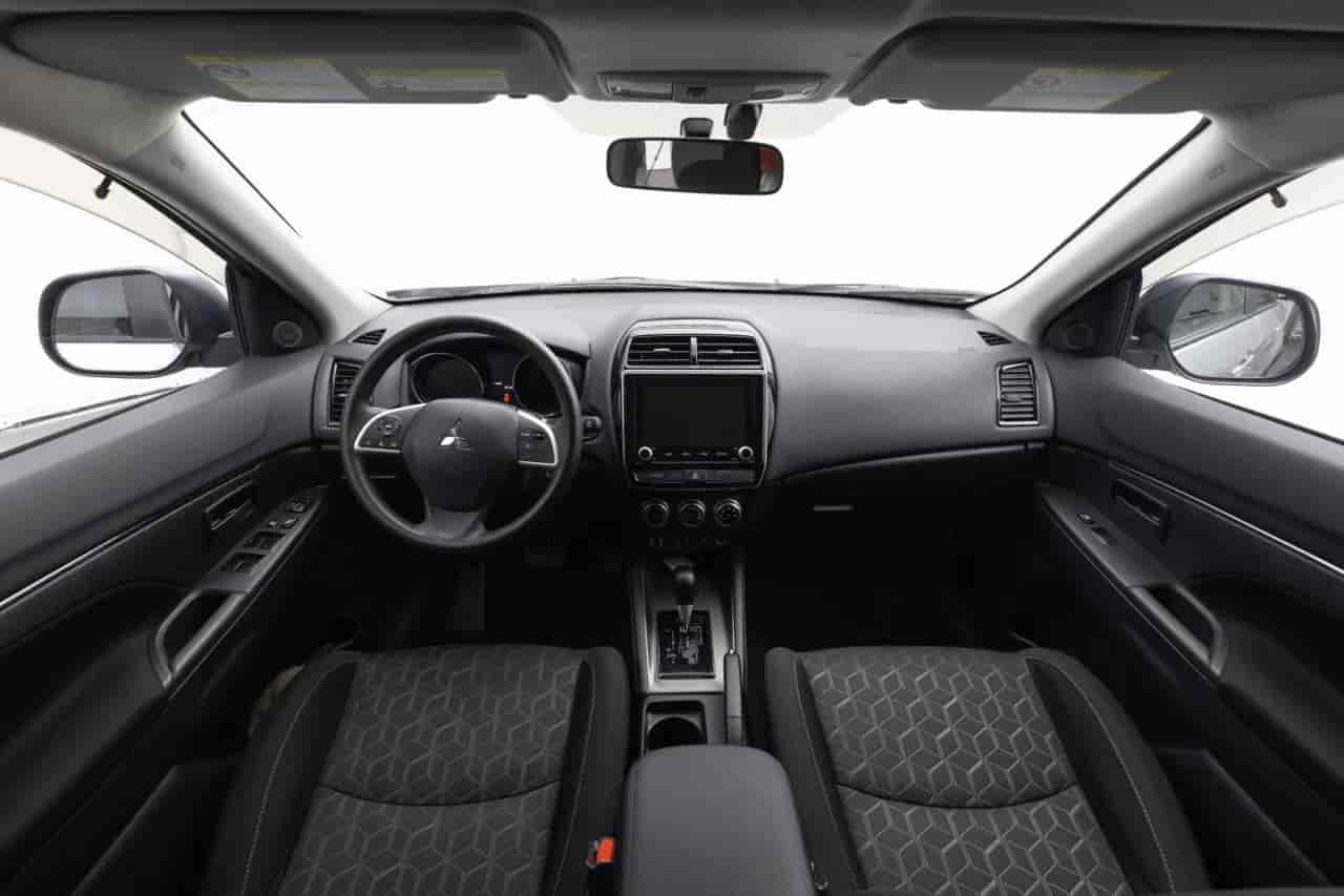 MITSUBISHI Outlander Sport - 9