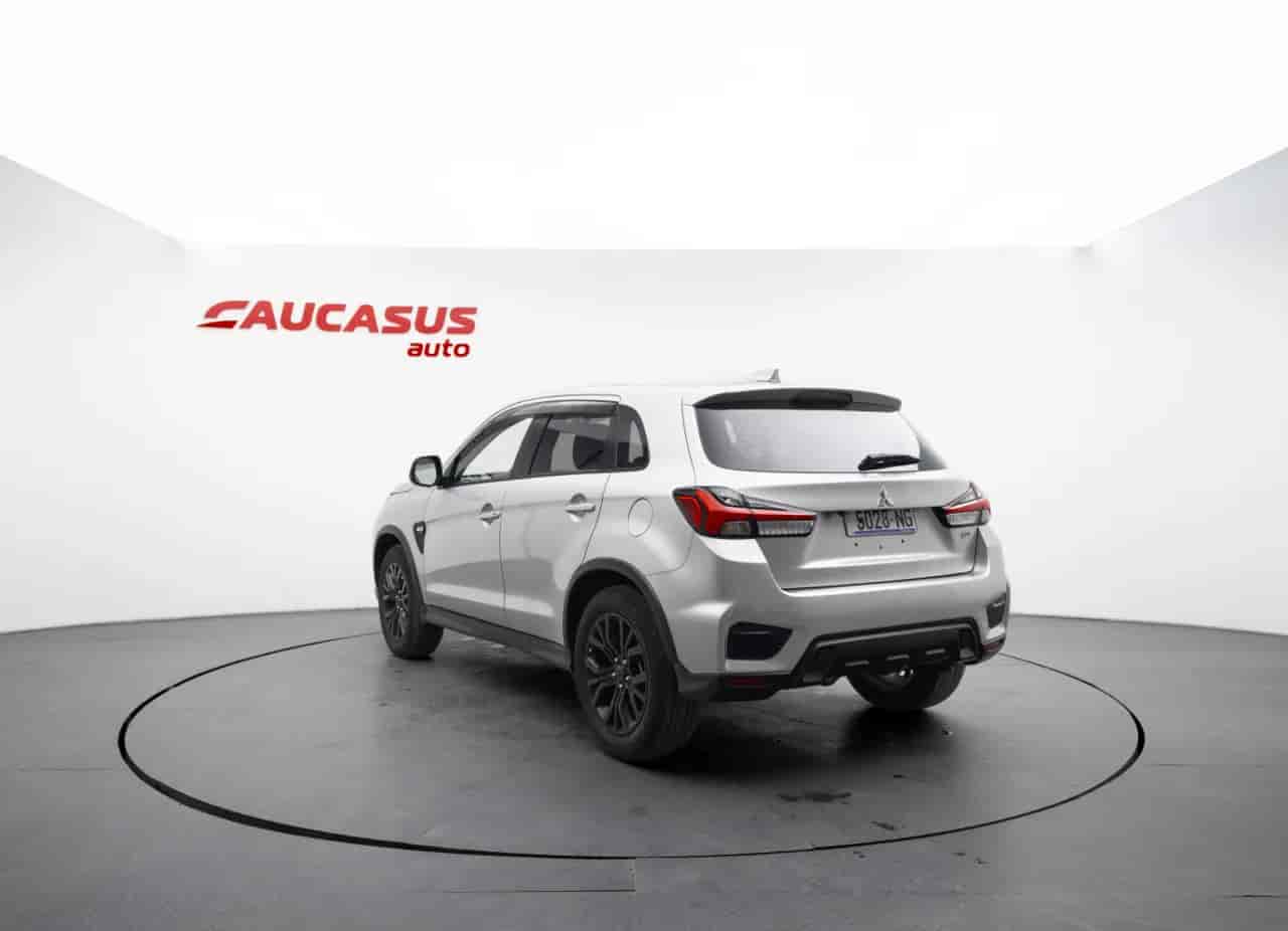 MITSUBISHI Outlander Sport - 6