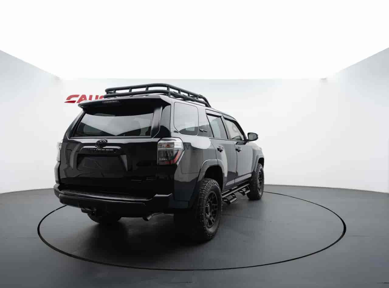 TOYOTA 4-Runner - 4