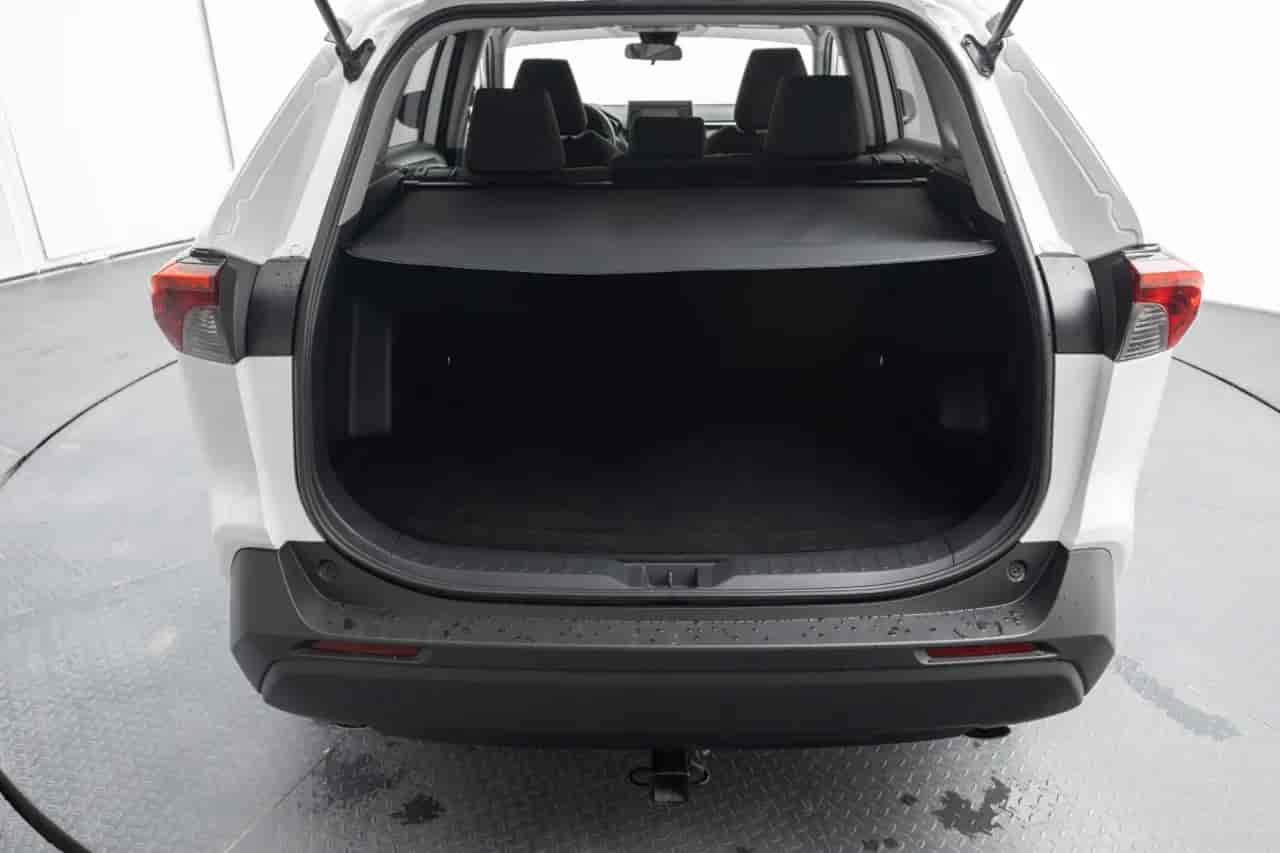 TOYOTA RAV4 - 7