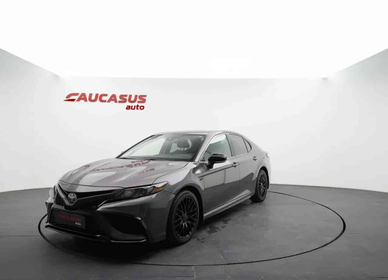 TOYOTA Camry - 1