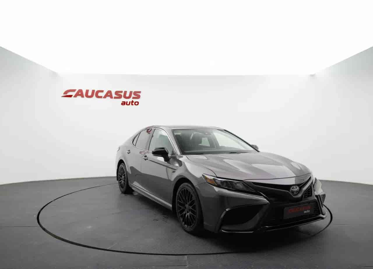 TOYOTA Camry - 3