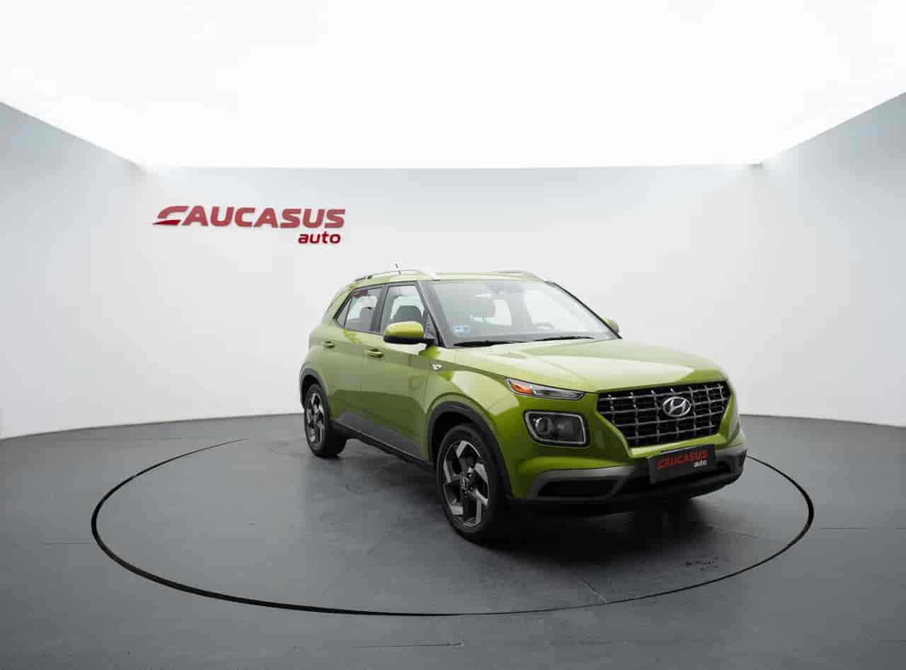 HYUNDAI Venue - 3