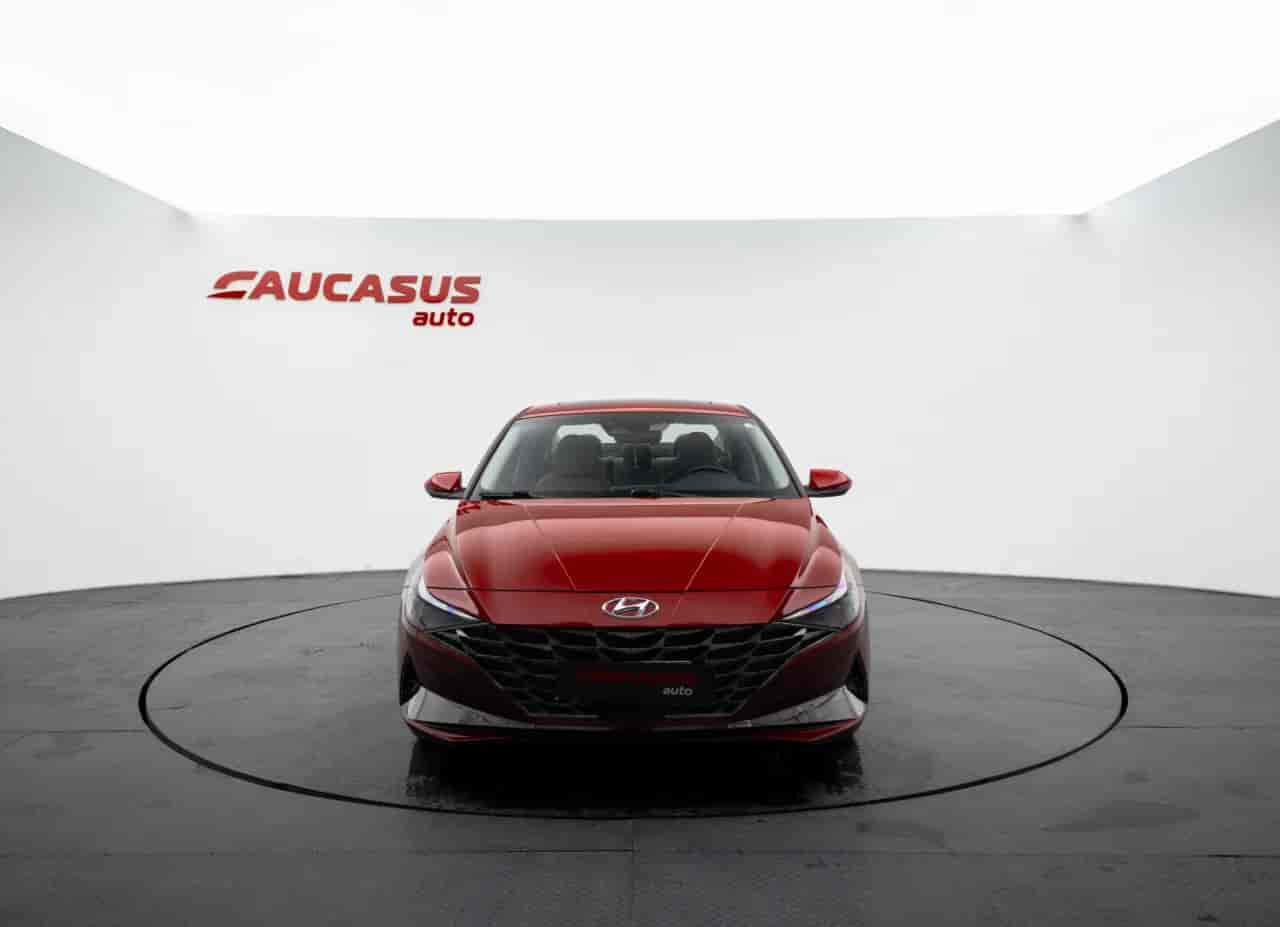 HYUNDAI Elantra - 2
