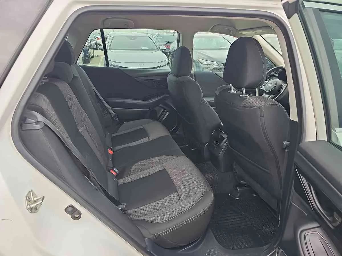 SUBARU Outback - 8