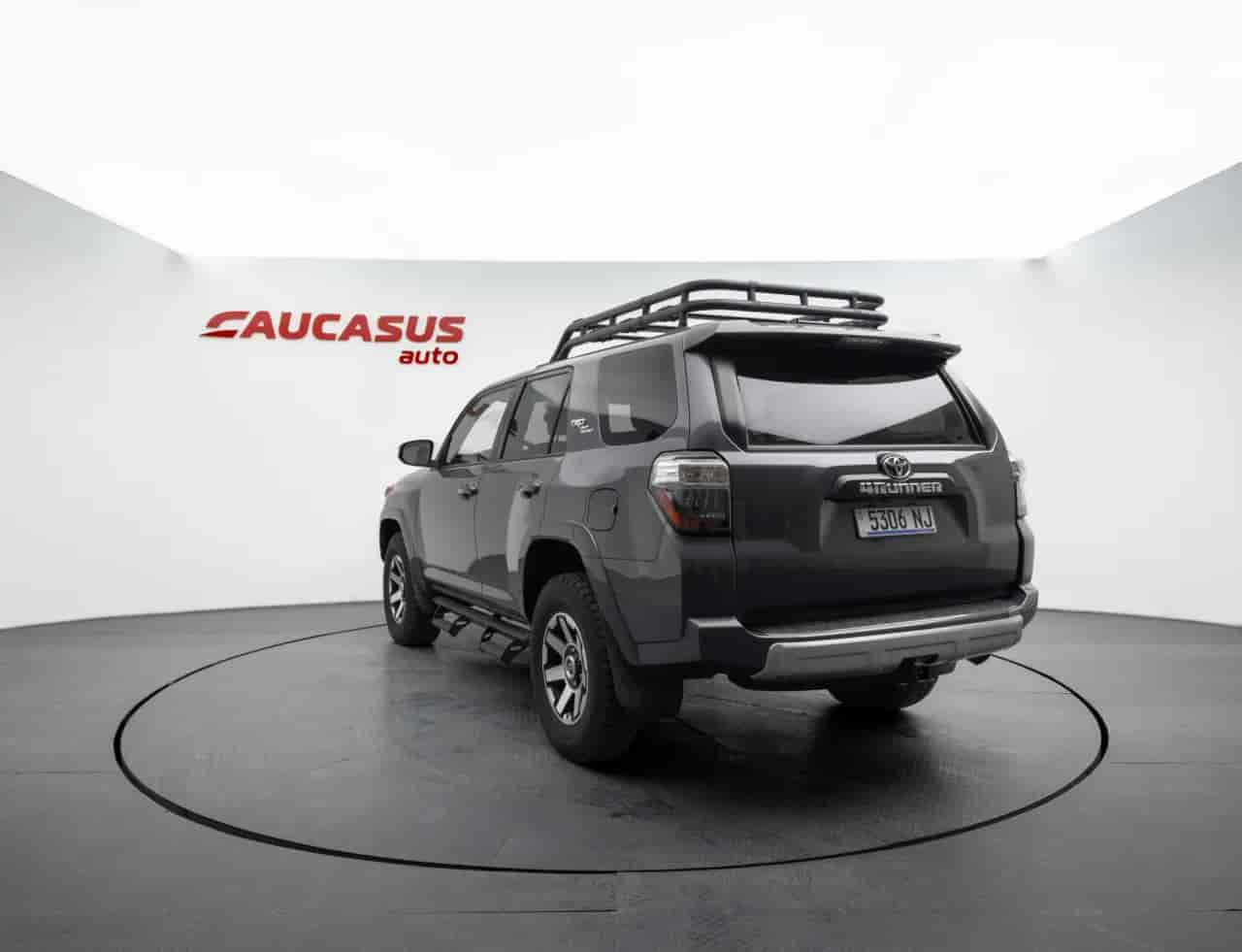 TOYOTA 4-Runner - 4
