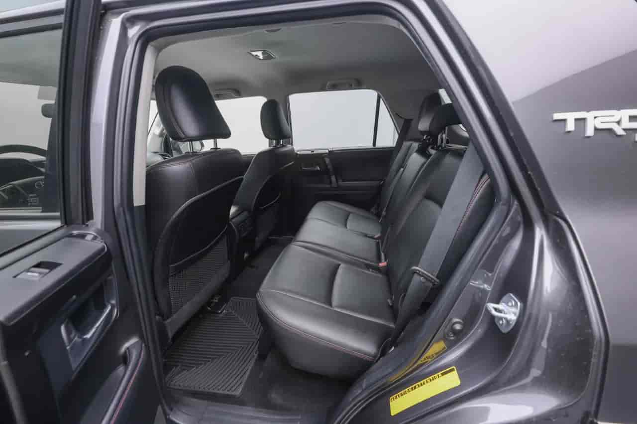 TOYOTA 4-Runner - 8